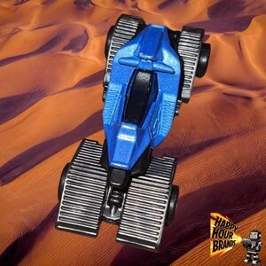 2014 Hot Wheels CFG 695 Rare Mattel 1/64